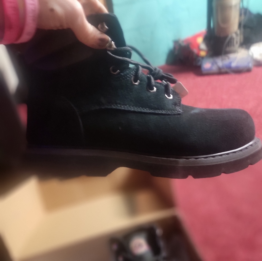 NWT Mens steel toe
